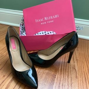 Isaac Mizrahi black patent leather pumps NEW